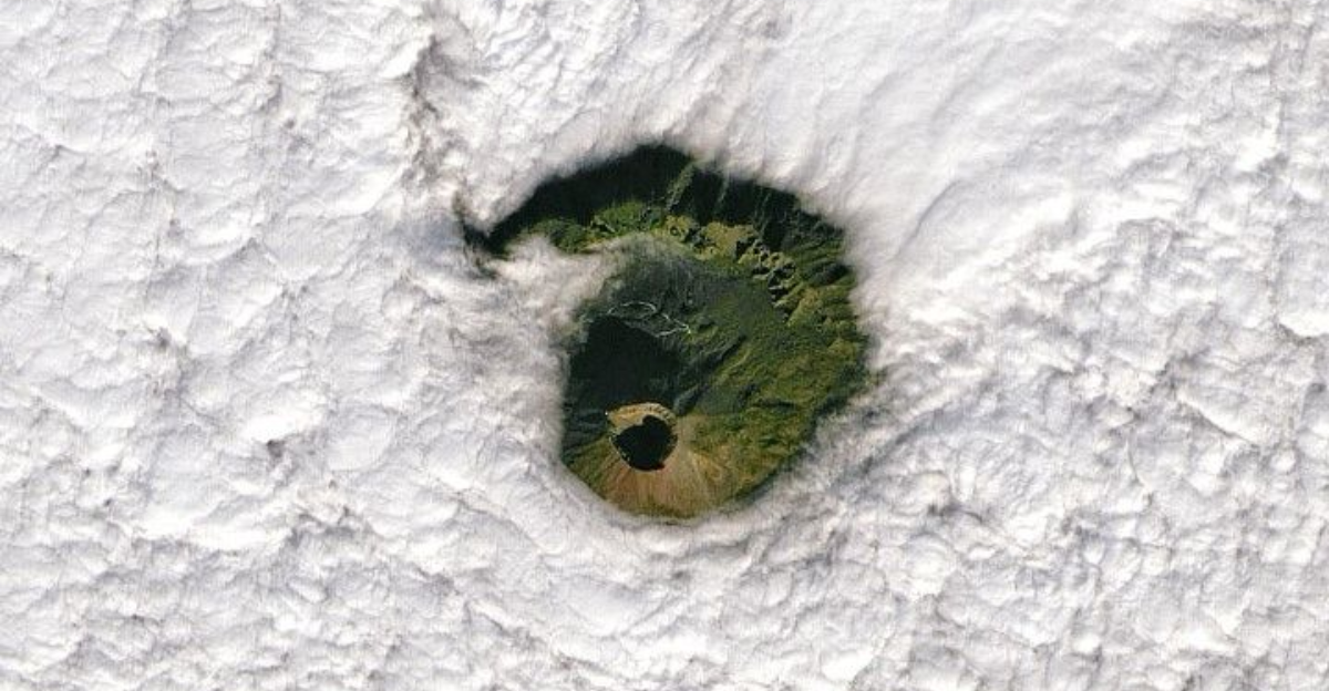 Ticking Time Bomb: Mount Vesuvius Plays Peek-a-Boo With Spacecraft